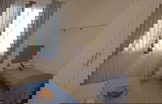 Foto 2 - Charming Three Room Apartment