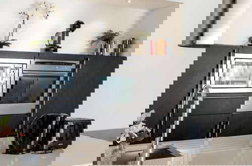 Foto 4 - Luxury 2 Bedrooms Flat Next to Harrods