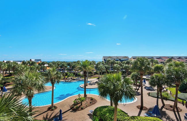 Spacious 2BR Condo w/ Partial Gulf Views, Pool, Across the Street From Beach! - Photo 27