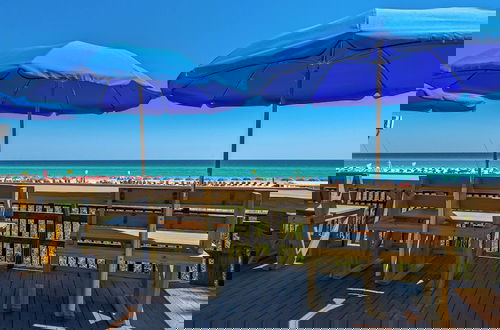 Foto 57 - Spacious 2BR Condo w/ Partial Gulf Views, Pool, Across the Street From Beach!