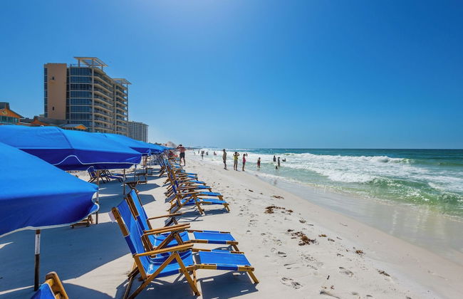 Spacious 2BR Condo w/ Partial Gulf Views, Pool, Across the Street From Beach! - Photo 45