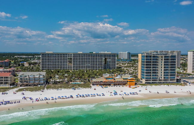 Spacious 2BR Condo w/ Partial Gulf Views, Pool, Across the Street From Beach! - Photo 52
