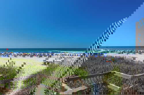 Foto 51 - Spacious 2BR Condo w/ Partial Gulf Views, Pool, Across the Street From Beach!