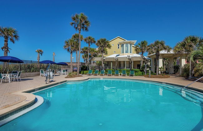 Spacious 2BR Condo w/ Partial Gulf Views, Pool, Across the Street From Beach! - Photo 38
