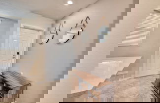 Foto 2 - Modern Luxe Condo - Stunning Design