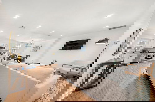 Foto 8 - Beautifully Modern Cottage in Historic Norcross