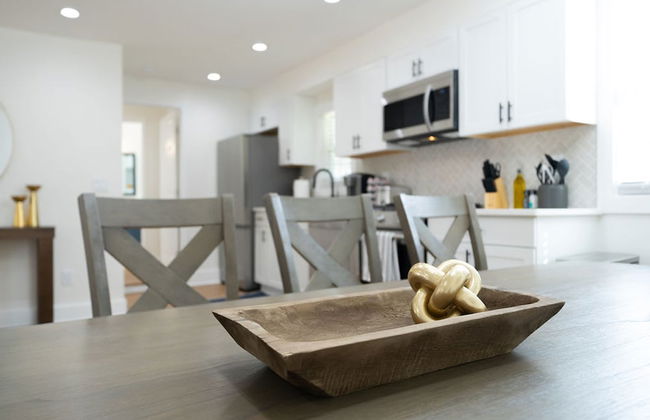 Beautifully Modern Cottage in Historic Norcross - Photo 14
