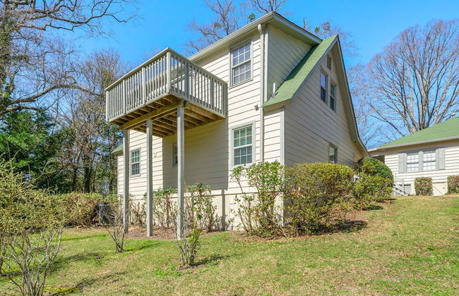 Beautifully Modern Cottage in Historic Norcross - Photo 17