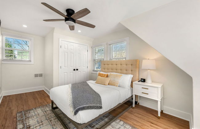 Beautifully Modern Cottage in Historic Norcross - Photo 10