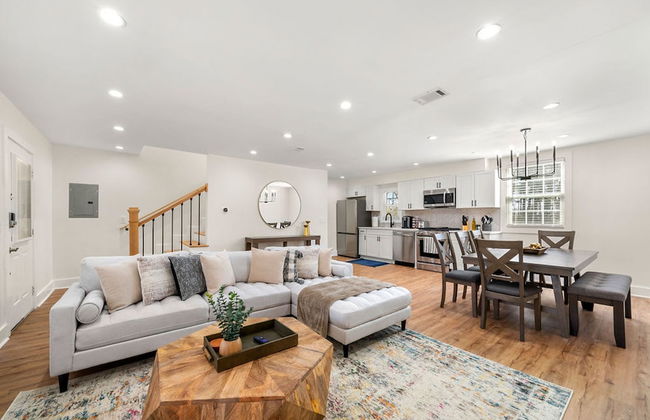 Beautifully Modern Cottage in Historic Norcross - Photo 5