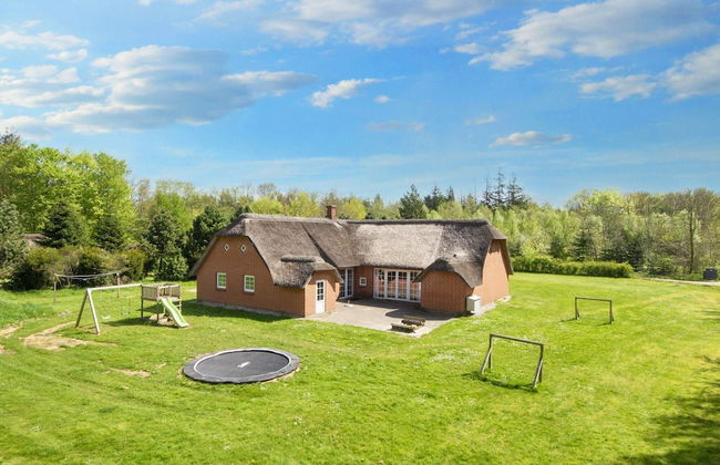 12 Person Holiday Home in Ulfborg - Foto 20