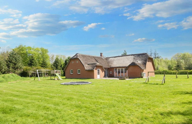 12 Person Holiday Home in Ulfborg - Foto 31
