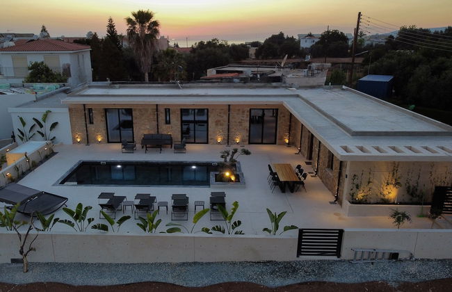 Phaedrus Living Olive Grove Luxury Villa - Foto 19