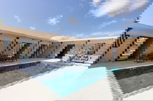 Foto 16 - Phaedrus Living Olive Grove Luxury Villa