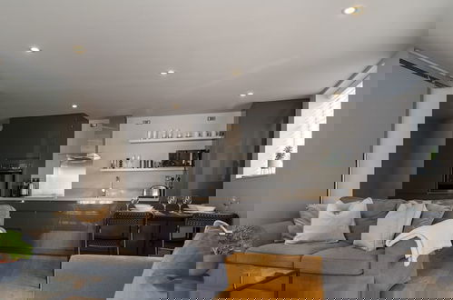 Foto 6 - Modern Luxury Apartment In The Heart of Henley