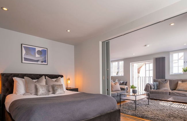 Modern Luxury Apartment In The Heart of Henley - Foto 10