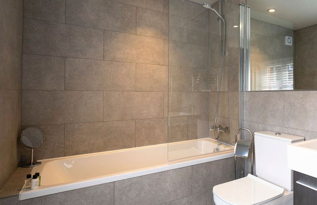 Modern Luxury Apartment In The Heart of Henley - Foto 21