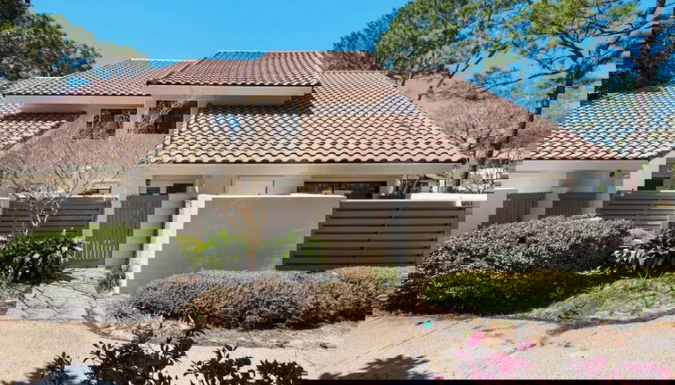 Foto 1 - 1/2 Mile to the Beach at Sandestin + Pool: Lake Views at Beachwalk Villas