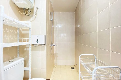 Photo 22 - Comfy And Modern 2Br Apartment At Parahyangan Residence