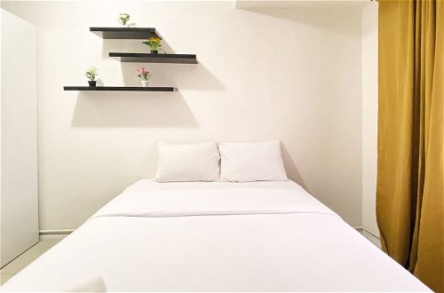 Photo 2 - Comfy And Modern 2Br Apartment At Parahyangan Residence