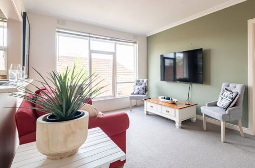 Photo 15 - Well Located 1 Bedroom in South Yarra