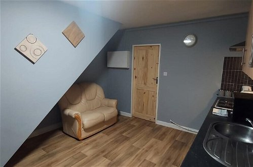 Foto 27 - 2 Bedrooms Apartment in Main Street Mexborough