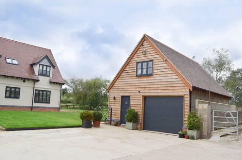 Photo 16 - new Luxury 5 Star 1-bed House nr Bicester Village