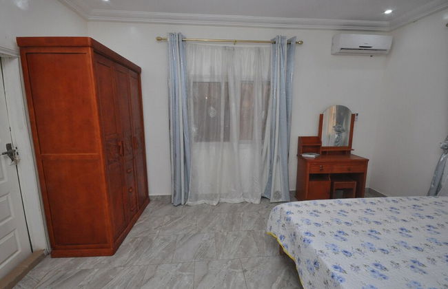 B2 Self Catering Apartments - Photo 28