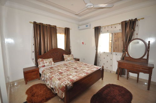 Photo 3 - B2 Self Catering Apartments