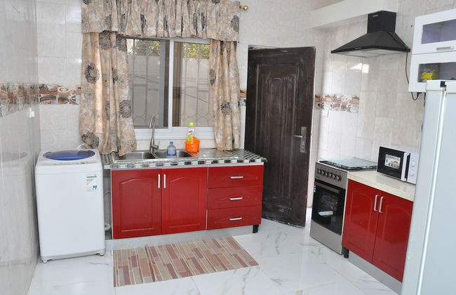 B2 Self Catering Apartments - Photo 34