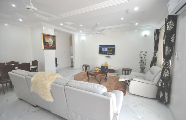 B2 Self Catering Apartments - Photo 31