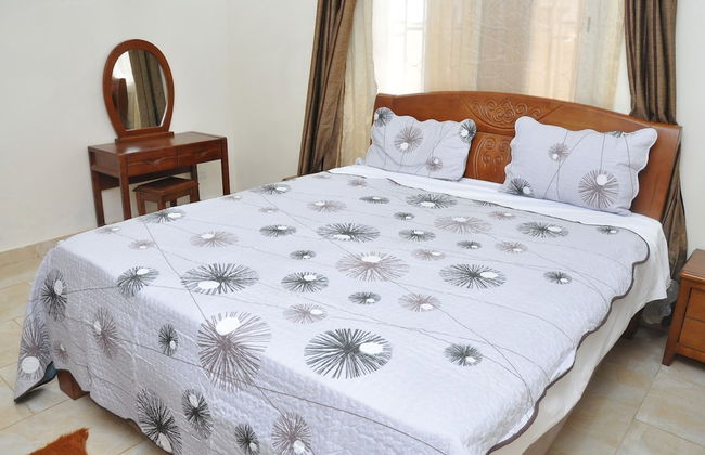 B2 Self Catering Apartments - Photo 29