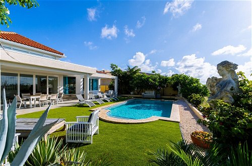 Photo 32 - Ocean View! Fully Renovated Villa, Private Pool