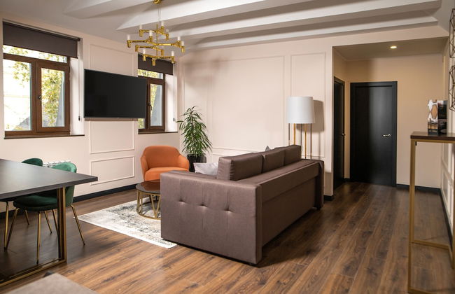 De Paris Apartments - Photo 27