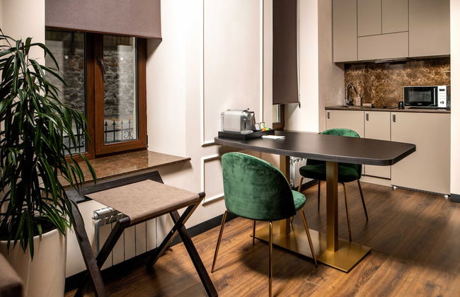 De Paris Apartments - Photo 19