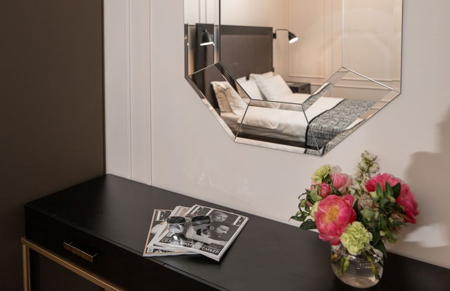 De Paris Apartments - Photo 28