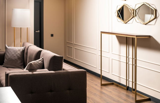 De Paris Apartments - Photo 16