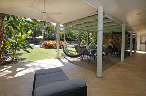 Photo 12 - Tropical Villa Bella with Private Pool