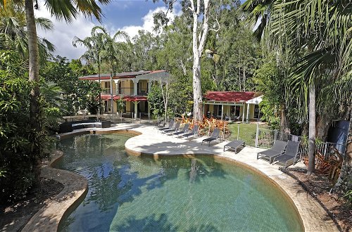 Foto 21 - Tropical Villa Bella with Private Pool