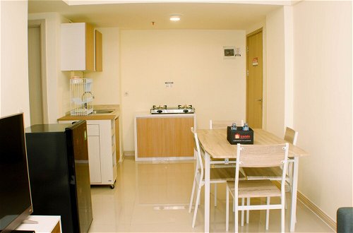 Photo 12 - Comfort And Well Design 2Br With Working Room At Meikarta Apartment