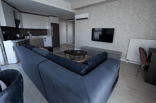 Photo 5 - Stylish 2-bedroom Apartment Near Mall of Istanbul