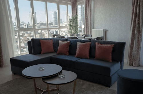 Foto 7 - Stylish 2-bedroom Apartment Near Mall of Istanbul