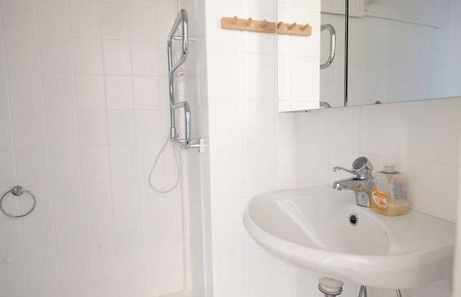 2ndhomes Cozy & Spacious 1BR Apartment - Photo 20