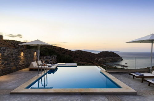 Foto 1 - Mochlos Harbour View - 3 bed Villa With sea Views