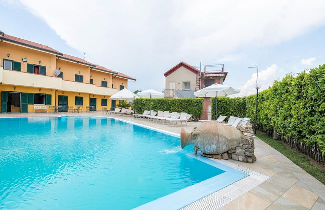 Beachside Villa in Paestum - Photo 24