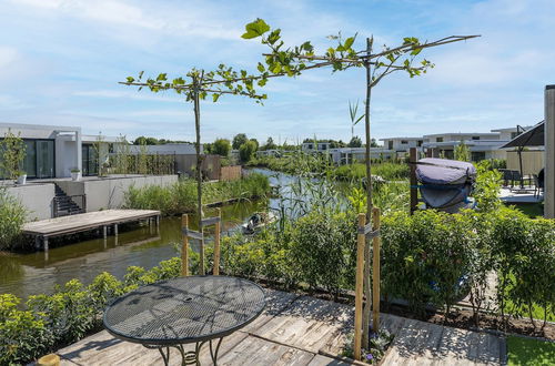 Photo 21 - Holiday Home in Harderwijk With Private Jacuzzi