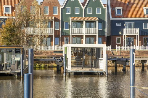 Photo 35 - Beautiful Houseboat With Shared Pool