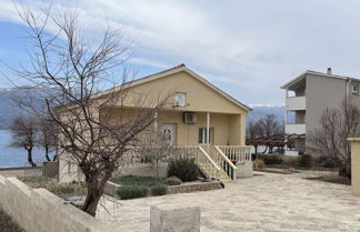 Photo 1 - Beachfront House Marlot