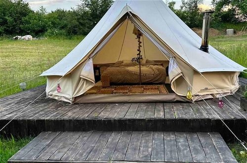 Foto 35 - Glamping in Stunning Bell Tent in Bohemia