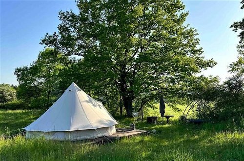 Foto 34 - Glamping in Stunning Bell Tent in Bohemia